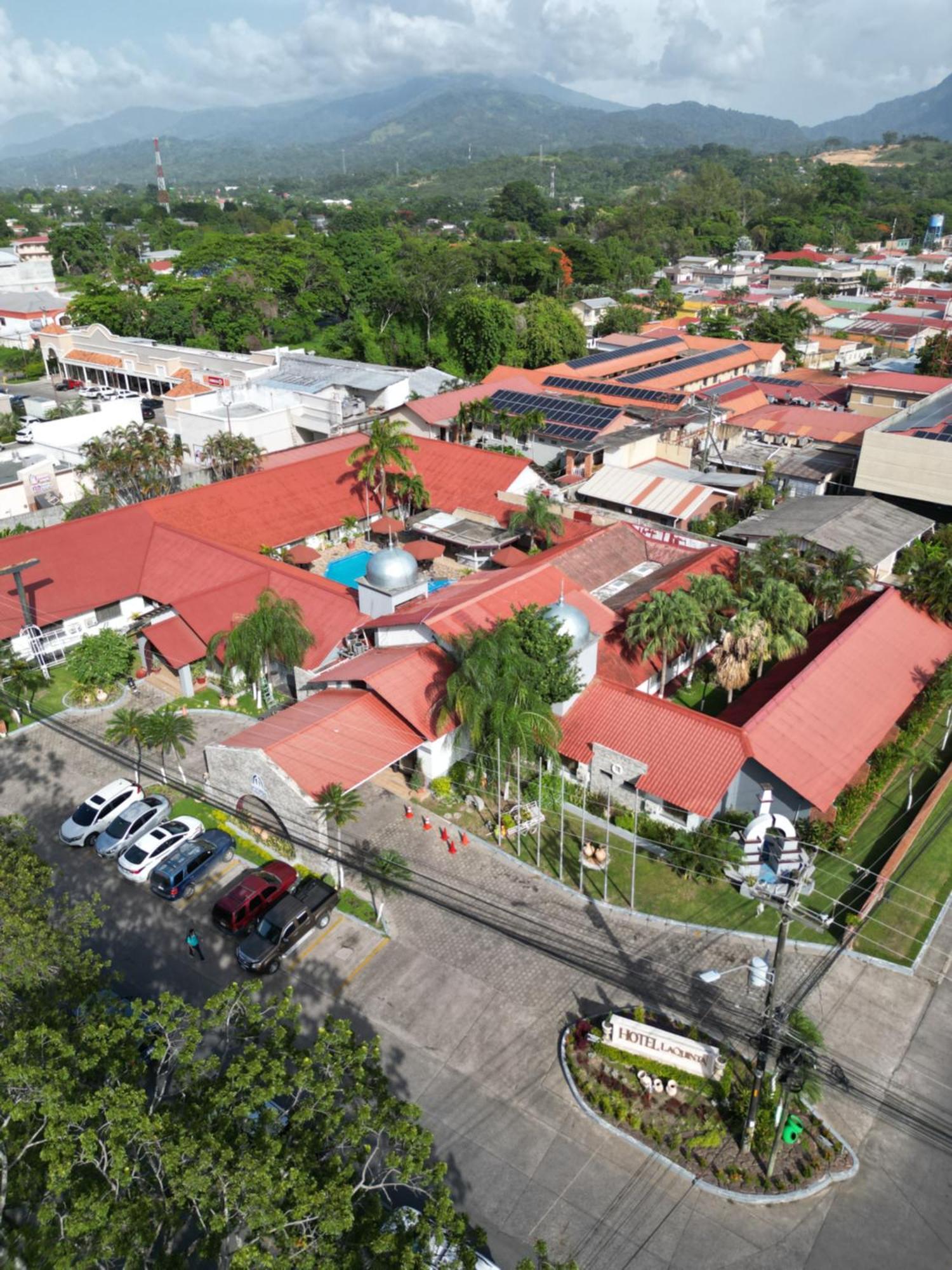 Hotel La Quinta Ла-Сейба Экстерьер фото